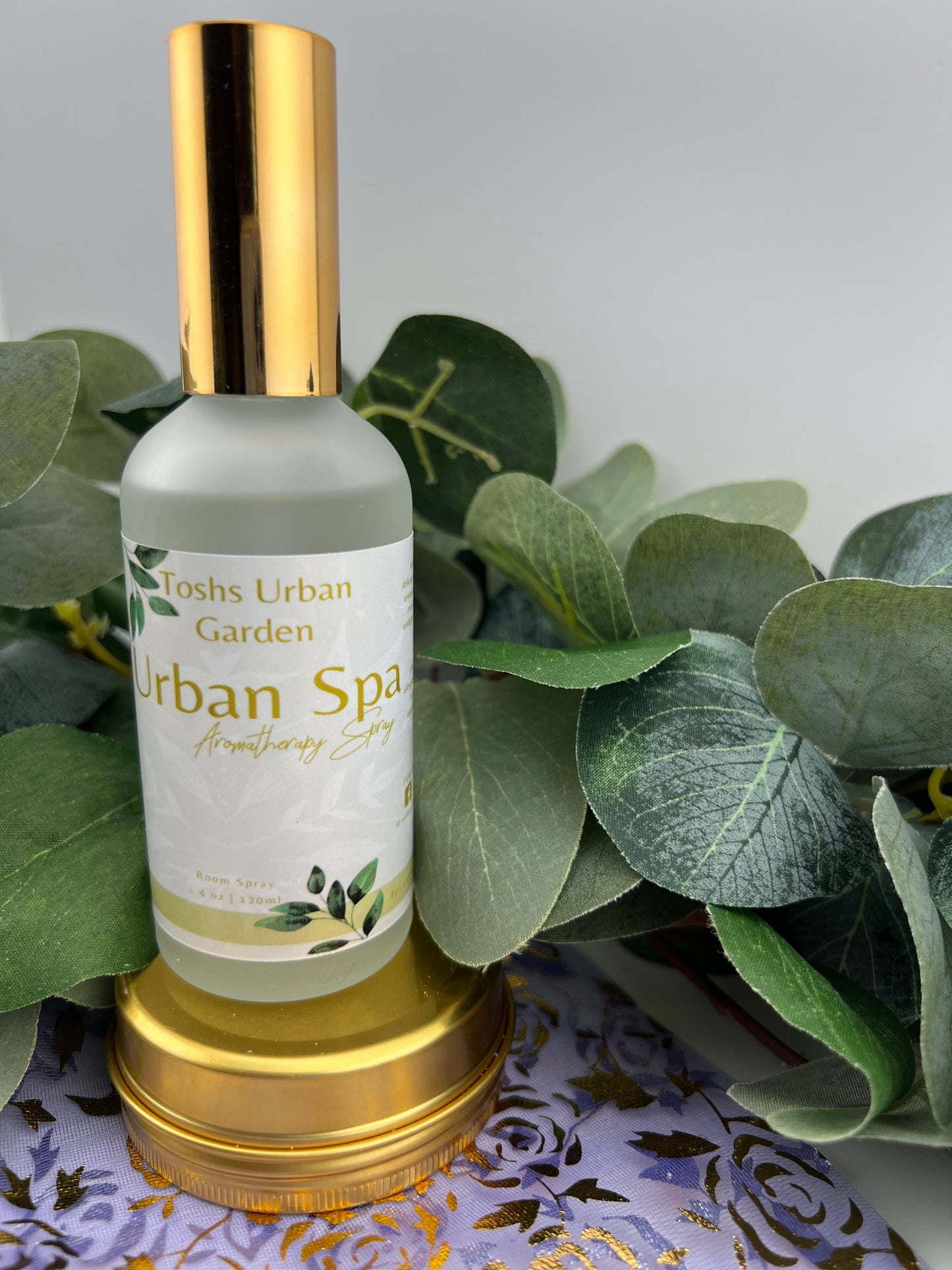 URBAN SPA AROMATHERAPY ROOM + LINEN SPRAY